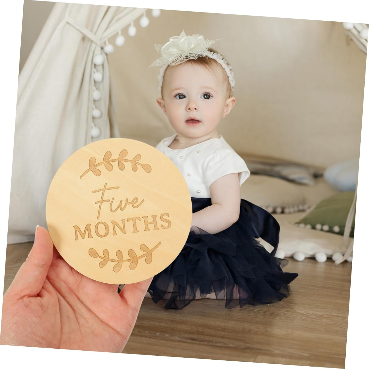 Cabilock 13Pcs Wooden Milestone Sign Monthly Cards Cartoon Marker Newborn Supply Boy Girl Milestone image number 1