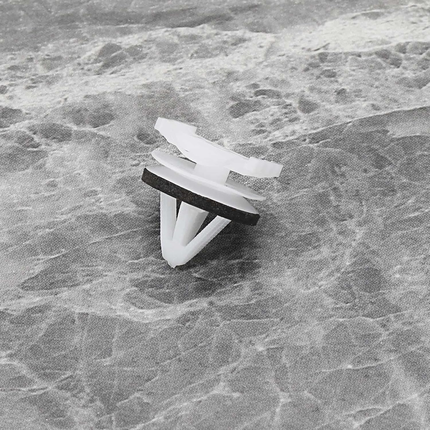 SG Store 30Pcs Wheel Fender Flare Molding Retainer Clip Wheel Arch Molding Clip KD4551W24/KD45-51-W24 Compatible with Mazda CX-5 2013-2016 image number 1