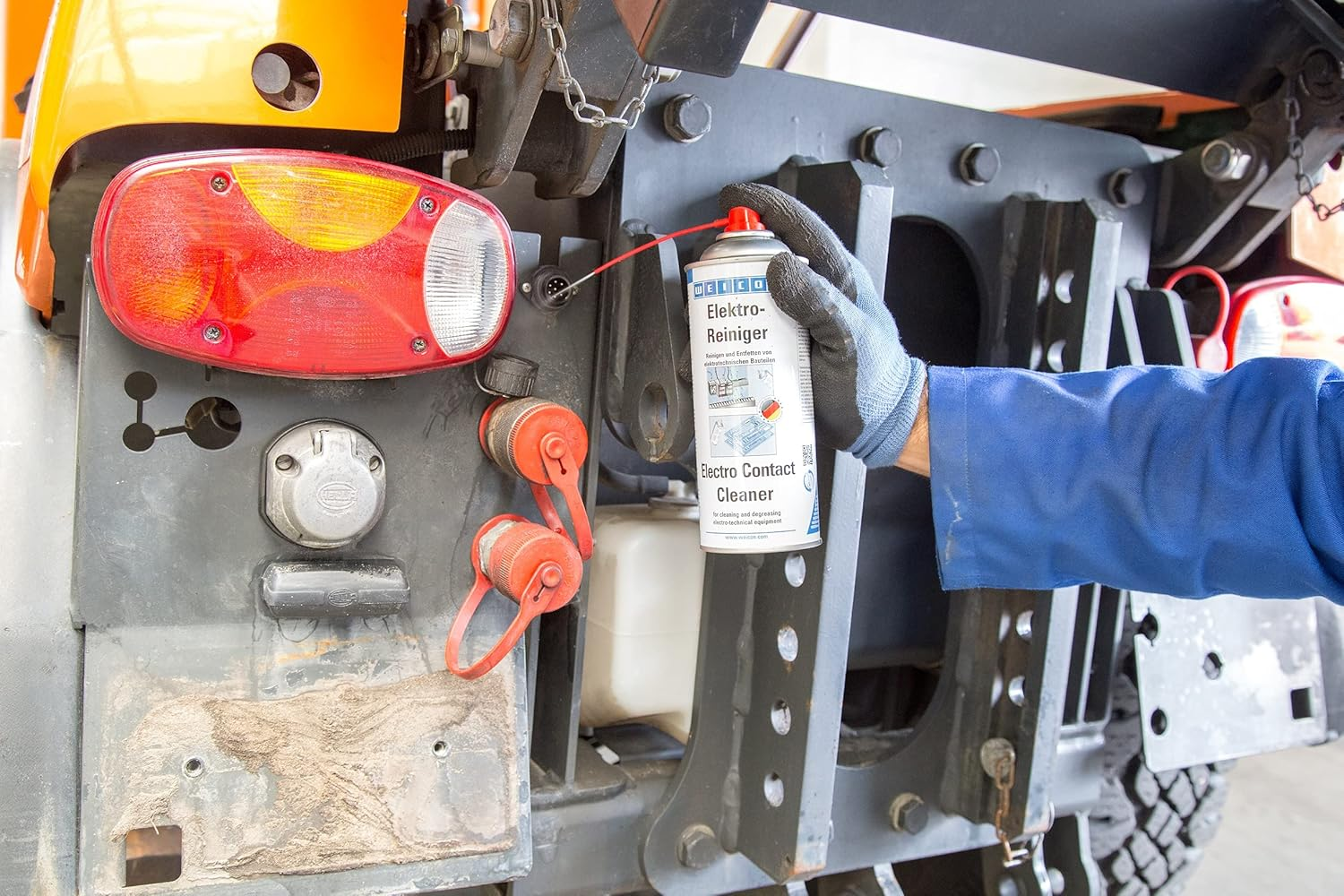 WEICON Electro Contact Cleaner | 400 Ml | Contact Spray for Electronic Components | Dissolves Corrosion | Removes Dust and Dirt |Increases Conductivity image number 2