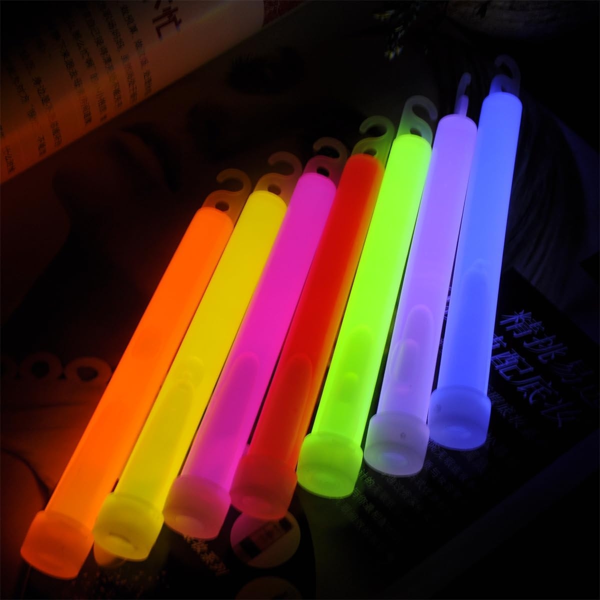 Ultra Bright Glow Sticks Industrial Grade Bulk Pack Glow Sticks Shake to 12 Hour Duration Waterproof Multi-Use Colored Glowsticks for Halloween Camping Hiking Emergency Survival & More image number 6