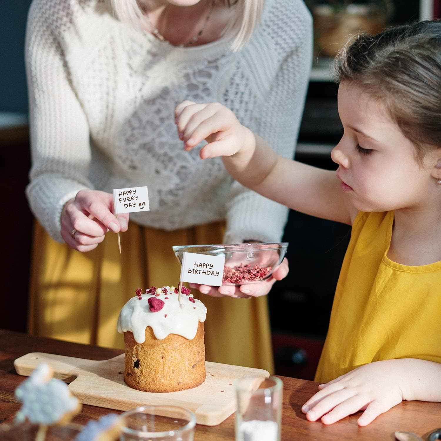 200Pcs Kraft Toothpick Flags, White Mini Food Labels Flags for Party Food, Cupcake Decoration, Cheese Label, Fruit Salad image number 5