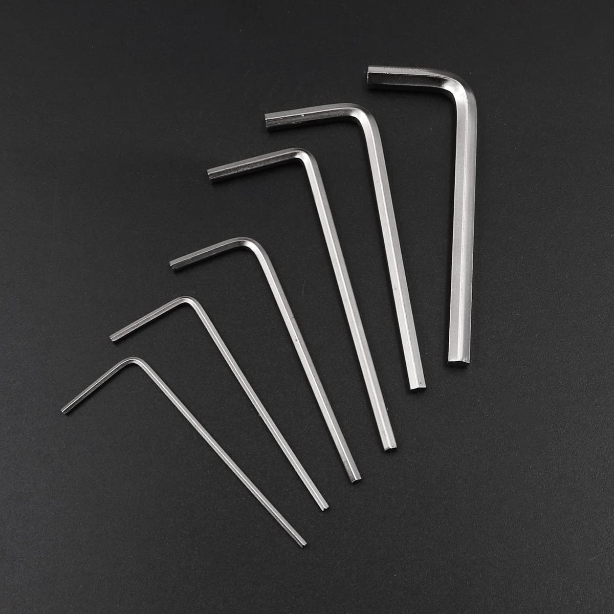 300 Piece NUZAMAS M2.5 M3 M4 M5 M6 M8 Hexagonal Grub Screws Set Grub Screws Stainless Steel Hexagon Head Hex Grub Head Machine Screw with Key for Homework