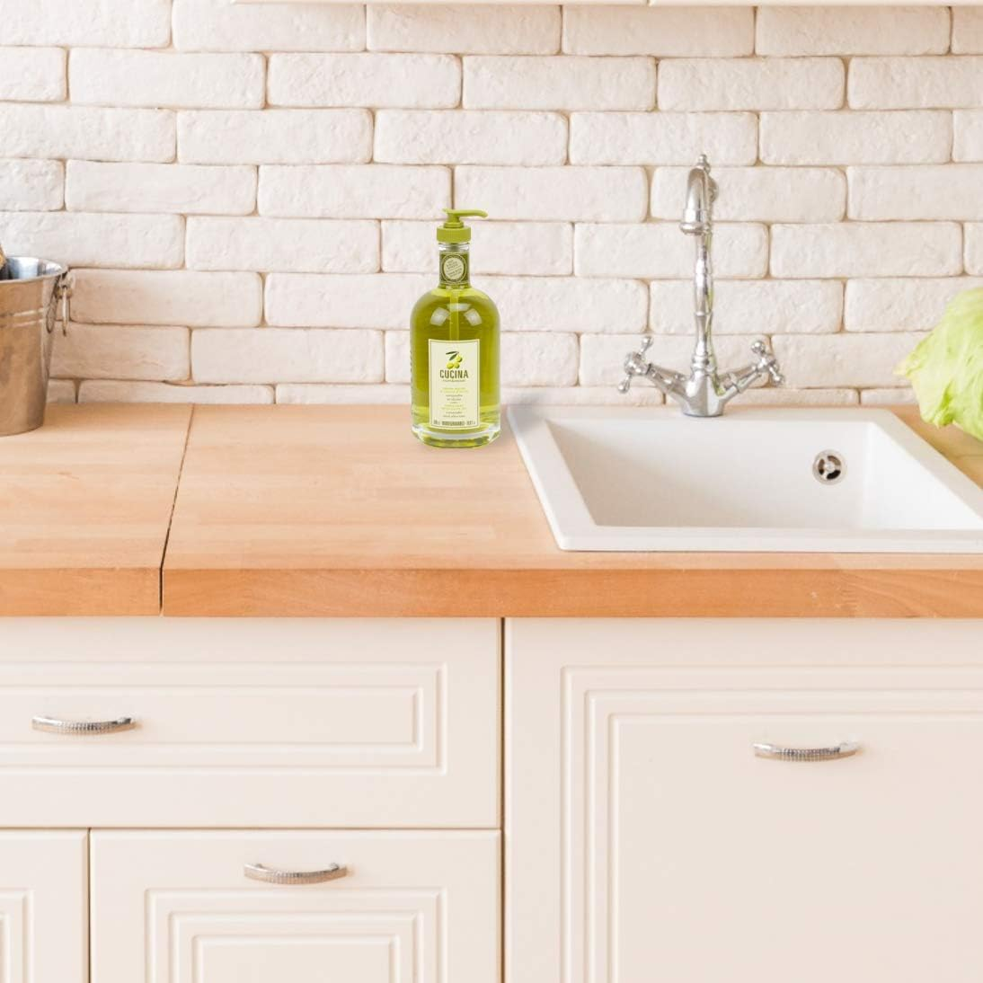 Cucina Purifying Hand Wash Coriander and Olive Tree 16.9 Fl Oz Glass Bottle by Cucina