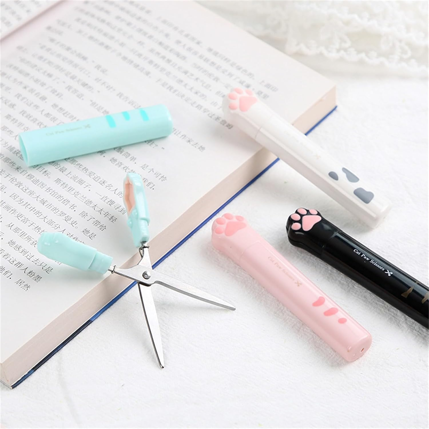 Pink Kawaii Cat Paw Scissors, Mini Portable Cute Stationery Scissors Stainless Steel Multifunctional Office Novelty Folding Art for Home School Office, Teacher Student Kids, Students