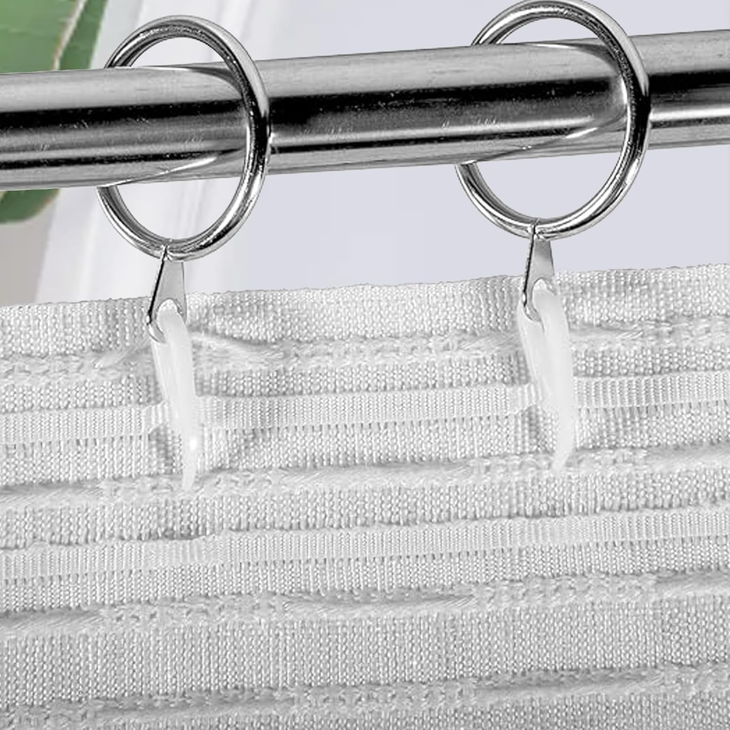 Curtain Hooks &ndash; 100-Pack Plastic Curtain Hooks, 2.8Cm X 1.2Cm, White, Rust-Resistant, Easy to Install and Remove &ndash; for Curtain Rod Rings, Tracks, and Headbands image number 2