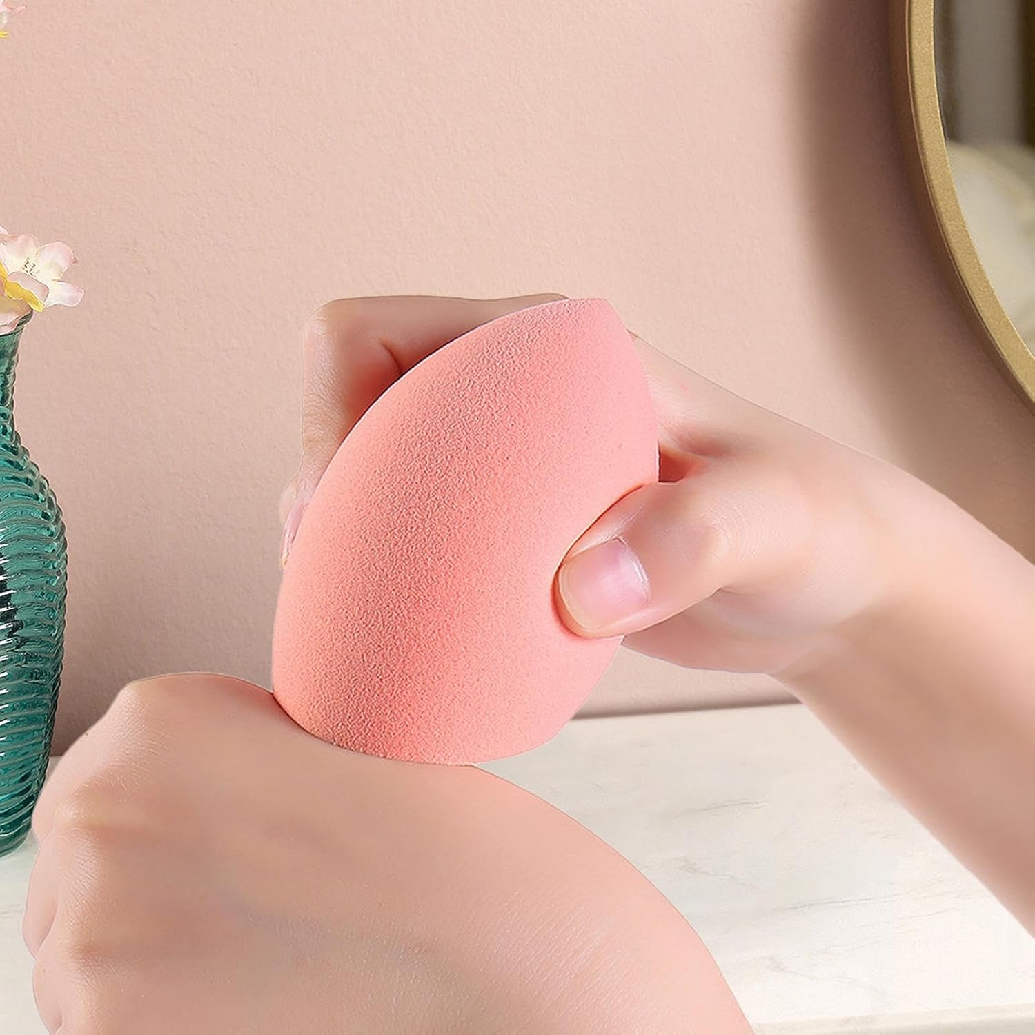 Generisch Makeup Sponge for Foundation, Blending Sponge - Triangular, Polyurethane, Three-Cut Grapefruit Paint OPP, All Skin Types - Applying Foundation, Concealer, Blending Liquid or Powder Cosmetics image number 5