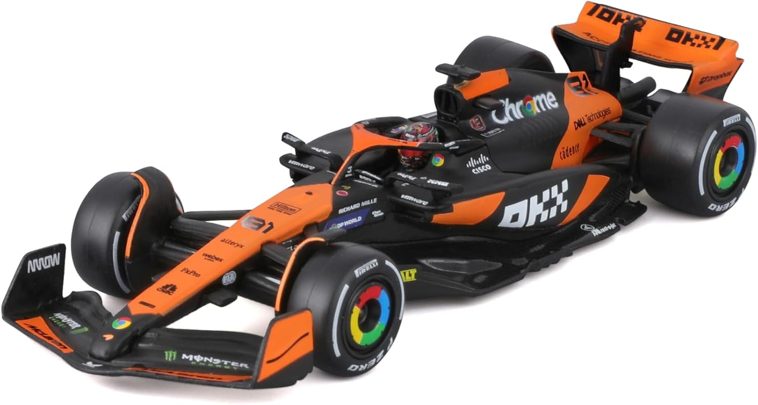 Bburago 1:43 2024 Race Mclaren MCL38 with Helmet, Piastri #81 image number 3