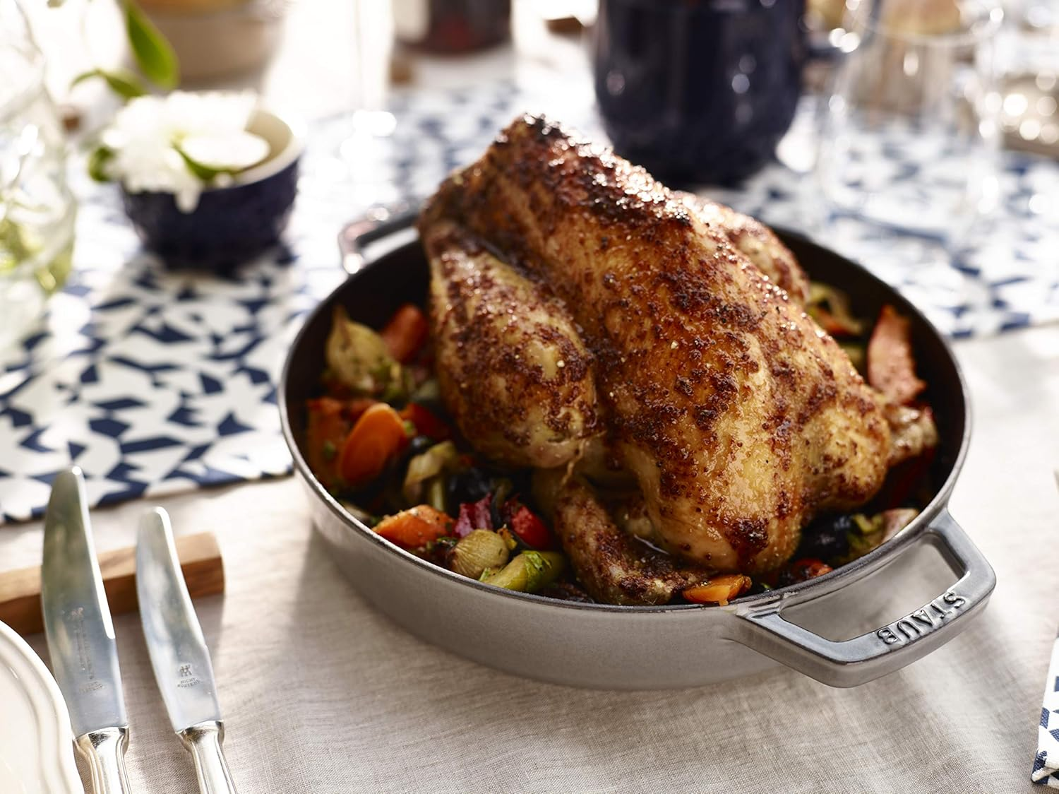 STAUB 40511-726-0 Cast Iron Frying Pan with Two Handles, Graphite Grey, 26 Cm image number 6