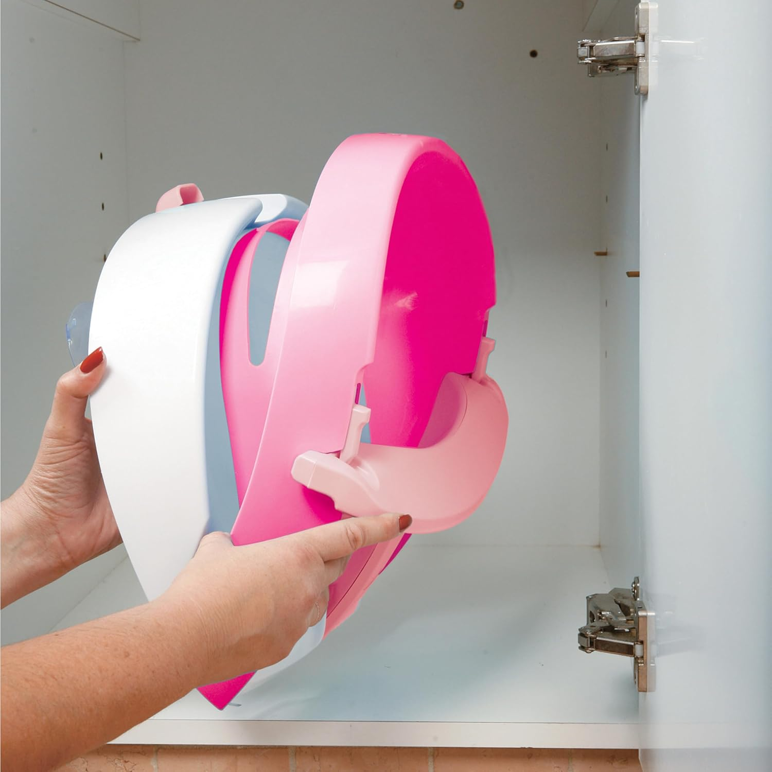 Dreambaby Premium Bath Seat with Scoop, Pink image number 2