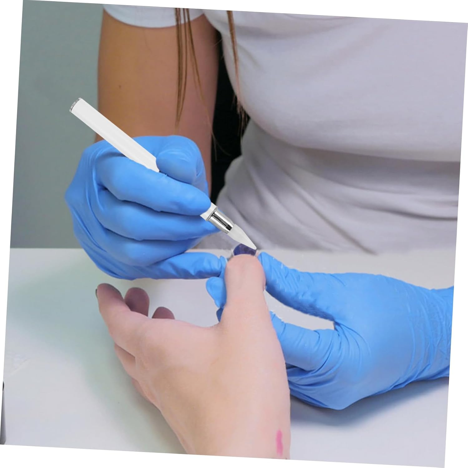 HONITANO Multi-Functional Rhinestone Picker Dotting Pen for Nail Art Gemstone Pen for Easy Rhinestone Placement and Bead Application for Nail Salons and Enthusiasts image number 2