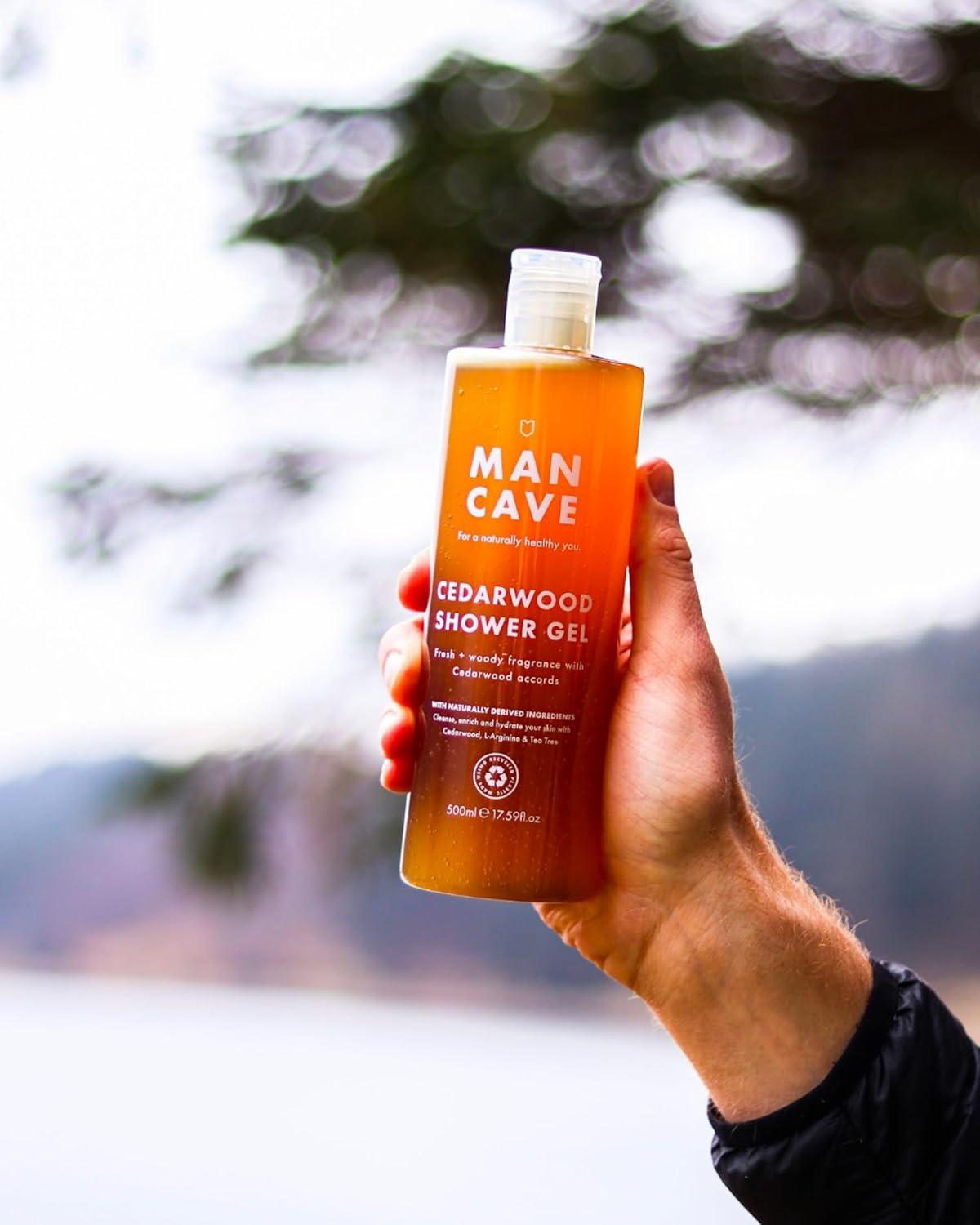 Mancave Cedarwood Shower Gel for Men, Fresh Woody Aroma with Eucalyptus and Pine Needle, Sulphate and Paraben Free, Natural, Vegan, Cruelty Free, 500 Ml image number 3