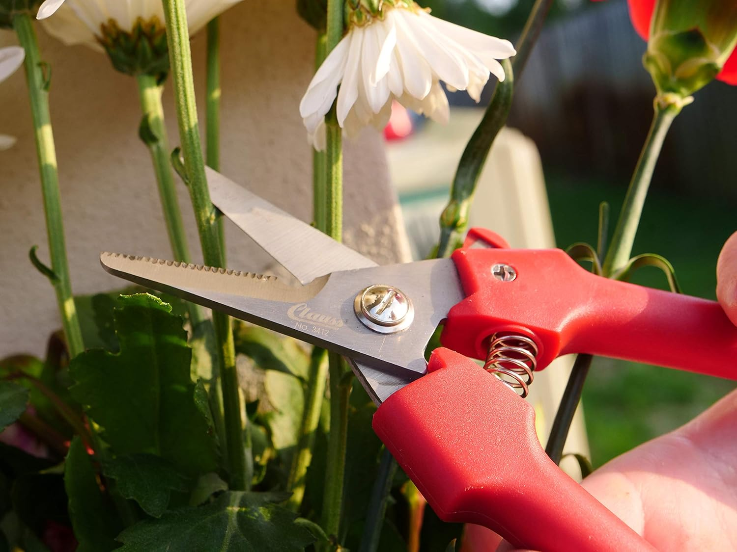 Clauss Spring-Action Stainless Steel Wire Cutters/Pruning Shears for Gardening, Red, 7.5&rsquo;&rsquo; (33503) image number 1