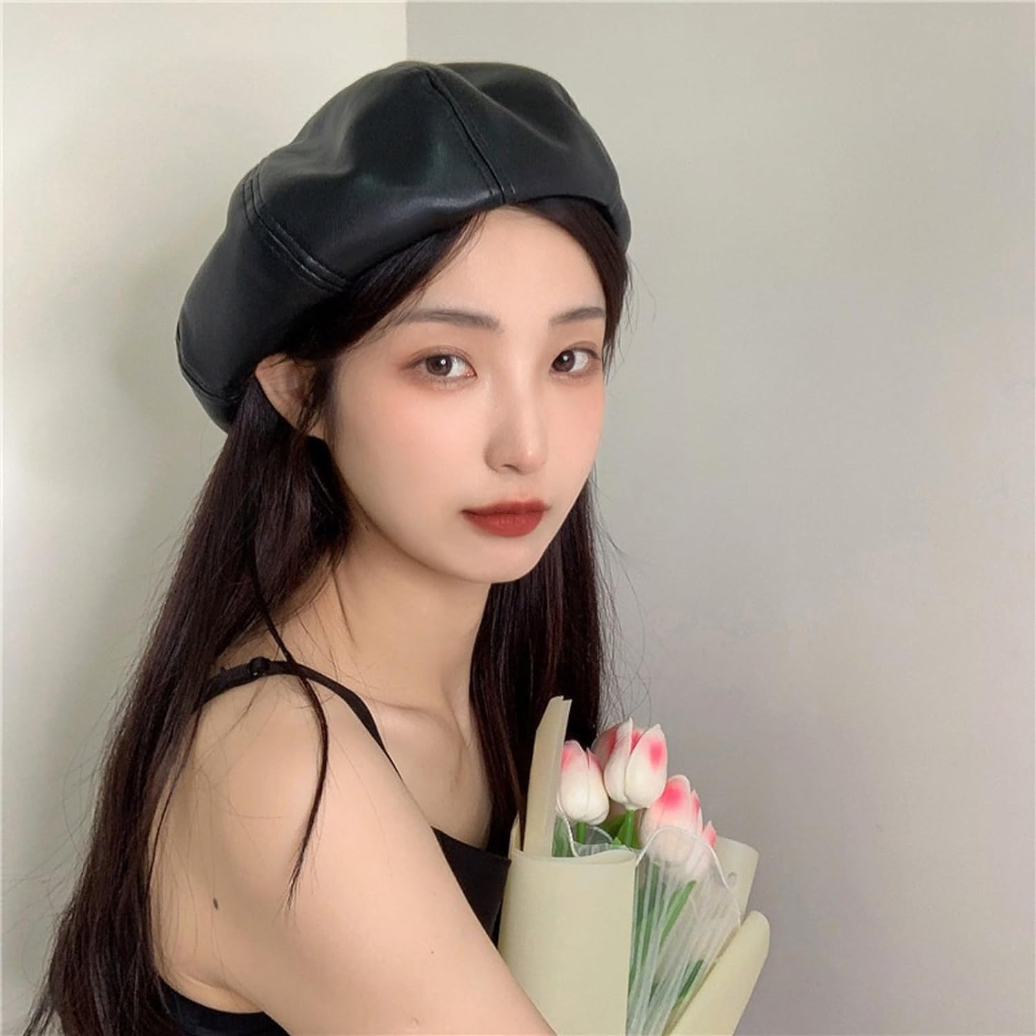 TRADERPLUS 8 Panels Newsboy Cap for Women, PU Leather French Artist Beret Hat Fiddler Cap