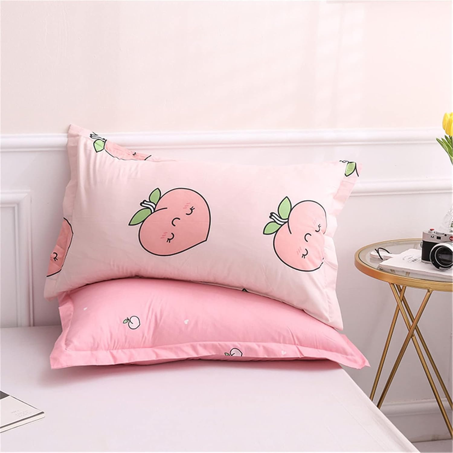 Meiju Duvet Cover Set 3 Pieces, Single Quilt Cover & Pillowcases of Peach Fruit Print Microfibre Kawaii Pale Pink Reversible Breathable Bedding Set Zip Design(Cute Peaches,135X200Cm) image number 1
