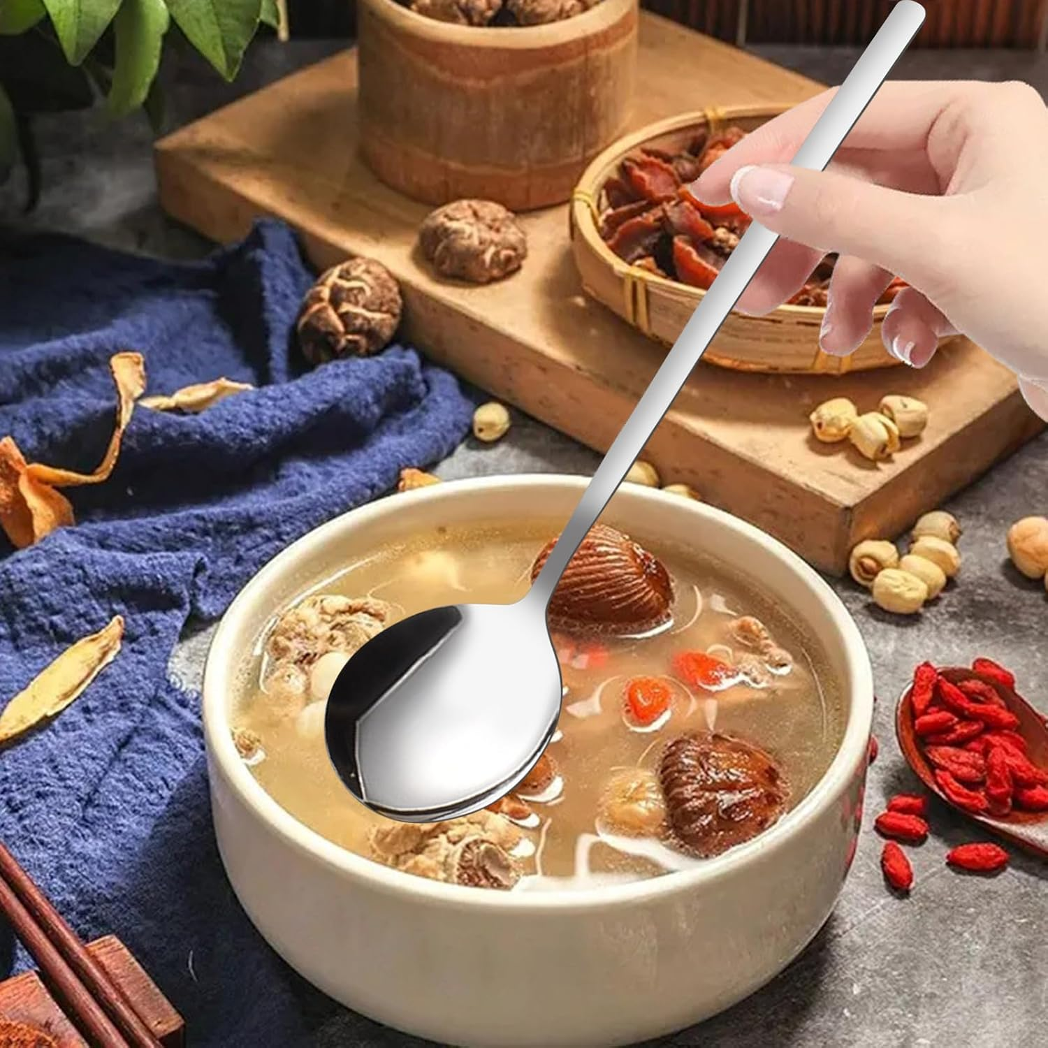 VANRA Soup Spoons Long Handle for Eating 8.5 Inch Korean Soup Spoons Set of 6 Silverware 18/8 Stainless Steel round Spoons for Soup Cutlery Set image number 2