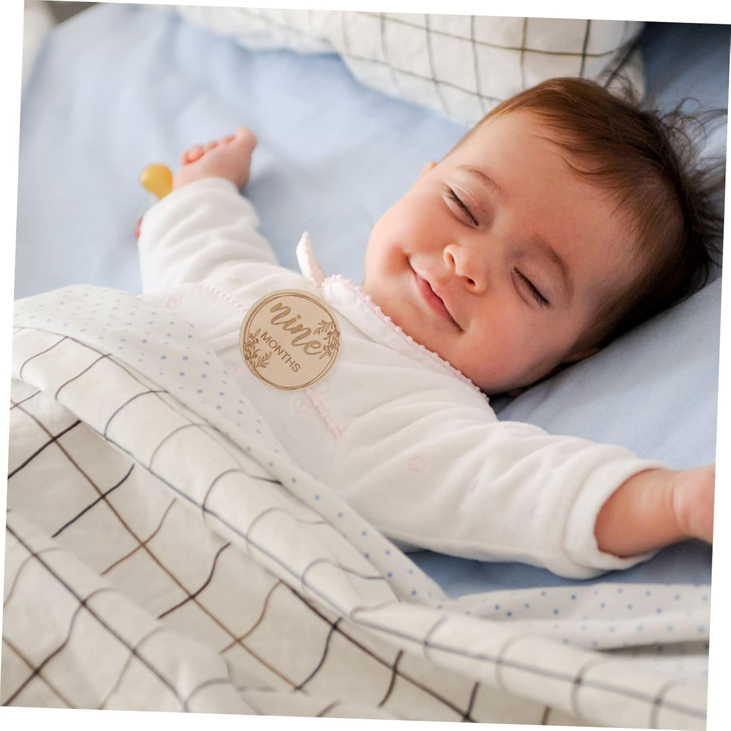 1Set Wooden Monthly Growth Cards Newborn Milestone Cards for Photo Props Creative Design for Tracking Growth Moments for Parents Showers image number 4