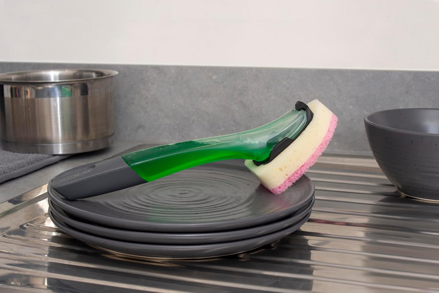 Dishmatic Wonder Washee Fillable Dish Wand &ndash; No.1 in Australia &ndash; Flexi-Fibre XL Head, Refillable, Non-Scratch, Dispenses Liquid, Firm in Cold, Soft in Warm, Ideal for Dishes & Pans