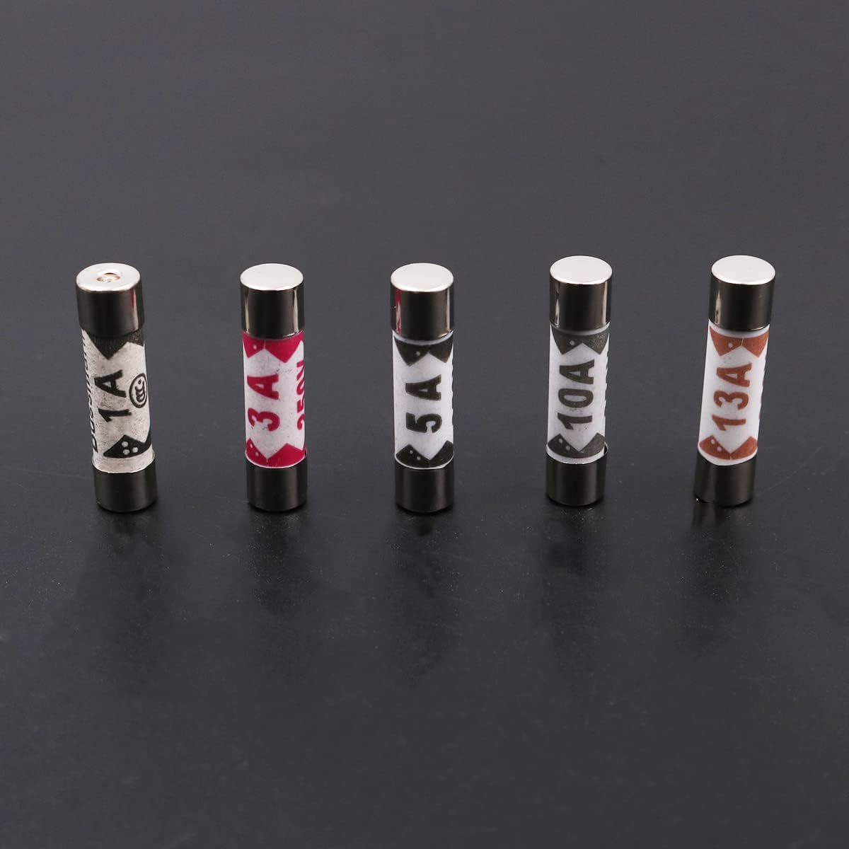 VOANZO 100Pcs Quick Stroke Ceramic Tube Fuse Assorted Kit 240V 1A3A5A10A13A (6.3X25Mm) image number 1