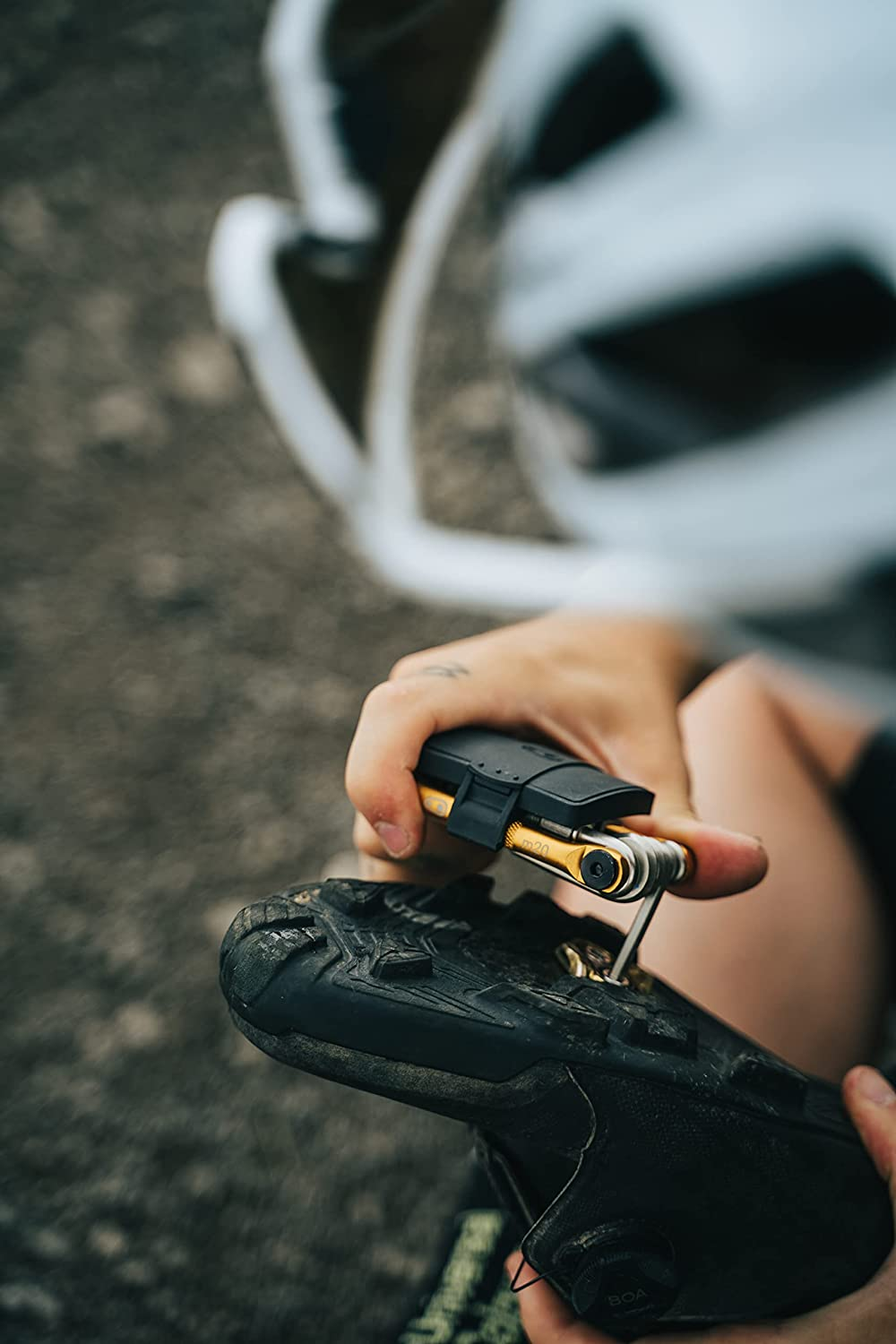 Crank Brothers Multi Bicycle Tool (10-Function, Gold) image number 2