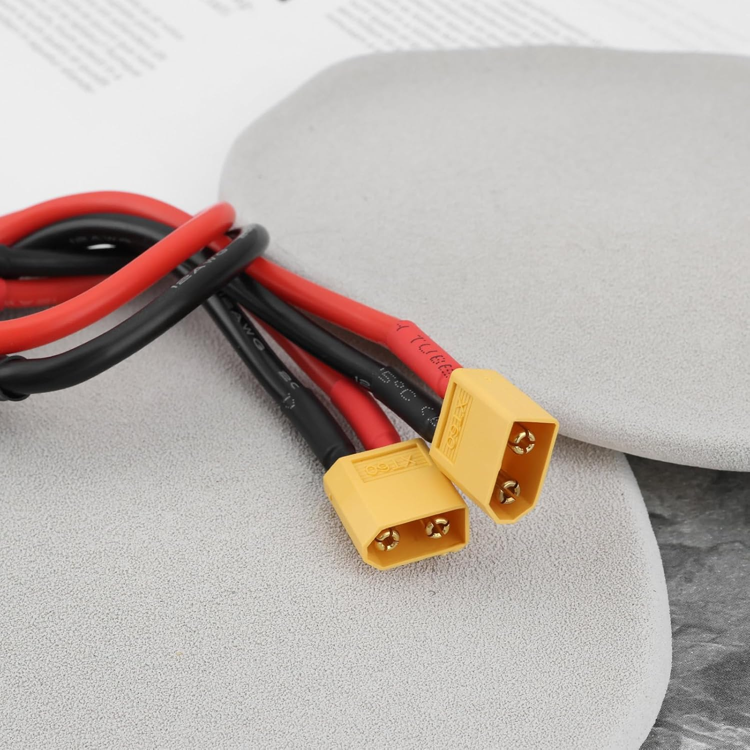 Emsea 1Pc XT60 Female to Dual Male Connector Extension Cable 12 AWG XT60 Female to 2 XT60 Male Plug Adapter Extension Cable for Solar Panel Solar Generator Power Station Ship (30Cm) image number 4