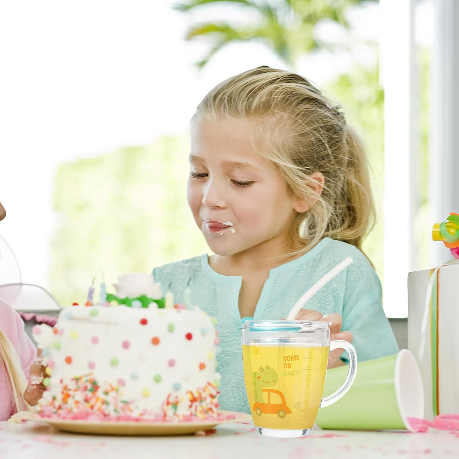 SEWACC Cartoon Sip Cup Glass Tumbler with Lid and Straw Kids Milk Juice Cup with Scale for Home Office Cafe Use image number 4