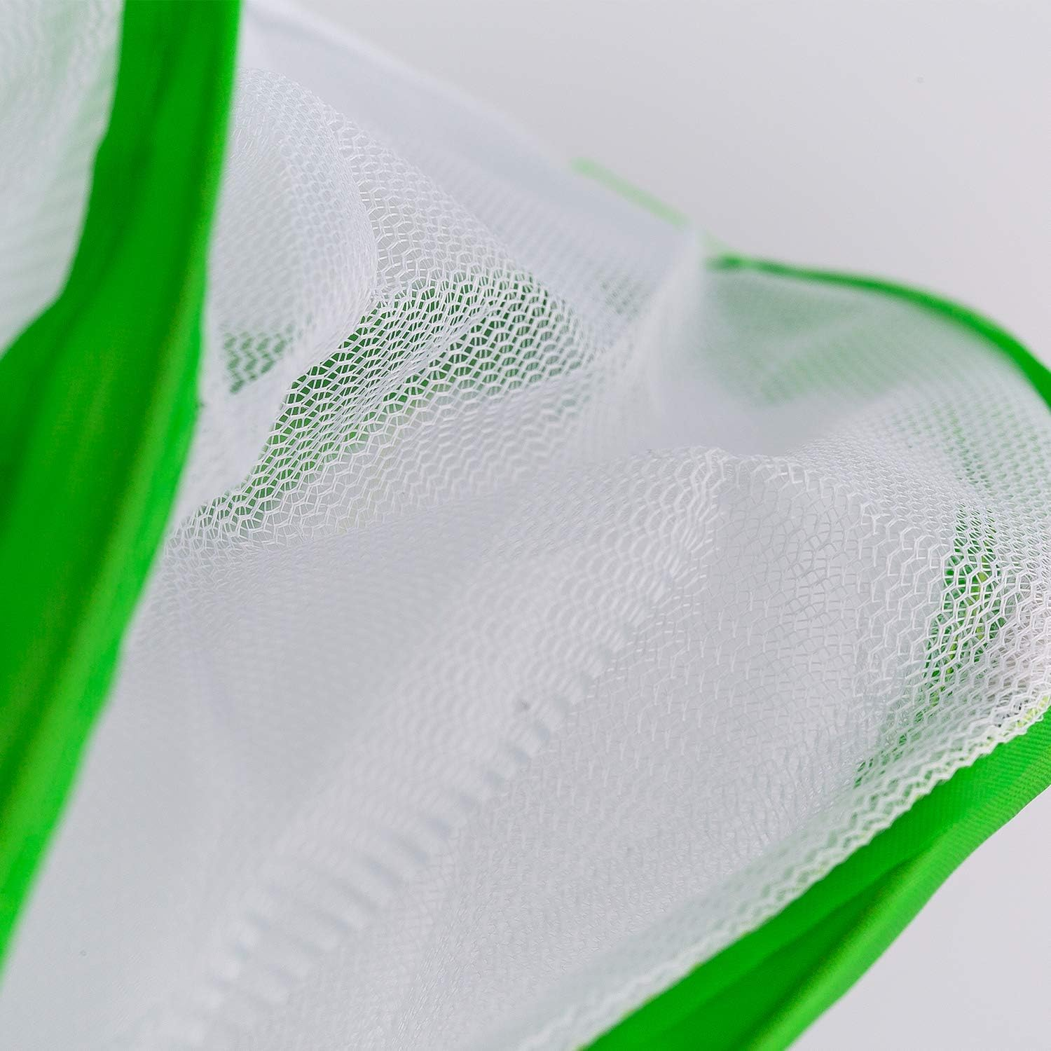 Luter Insect and Butterfly Habitat Cage Pop up Design Collapsible Insect Mesh Cage for Science Education 12&times;14 Inch image number 1