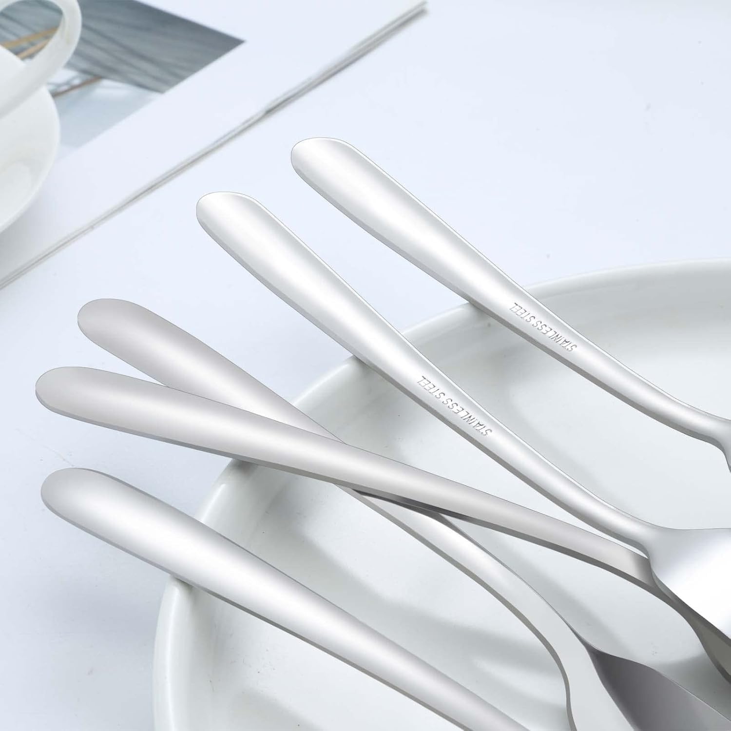 BEWOS 24-Piece Stainless Steel Fork Set - 8.1 Inch (20.7Cm) Mirror Polished Forks, Sturdy & Long-Lasting, Dishwasher-Safe, a Comfortable-Grip Fork Set Is Ideal for Homes, Restaurants or Canteens image number 5