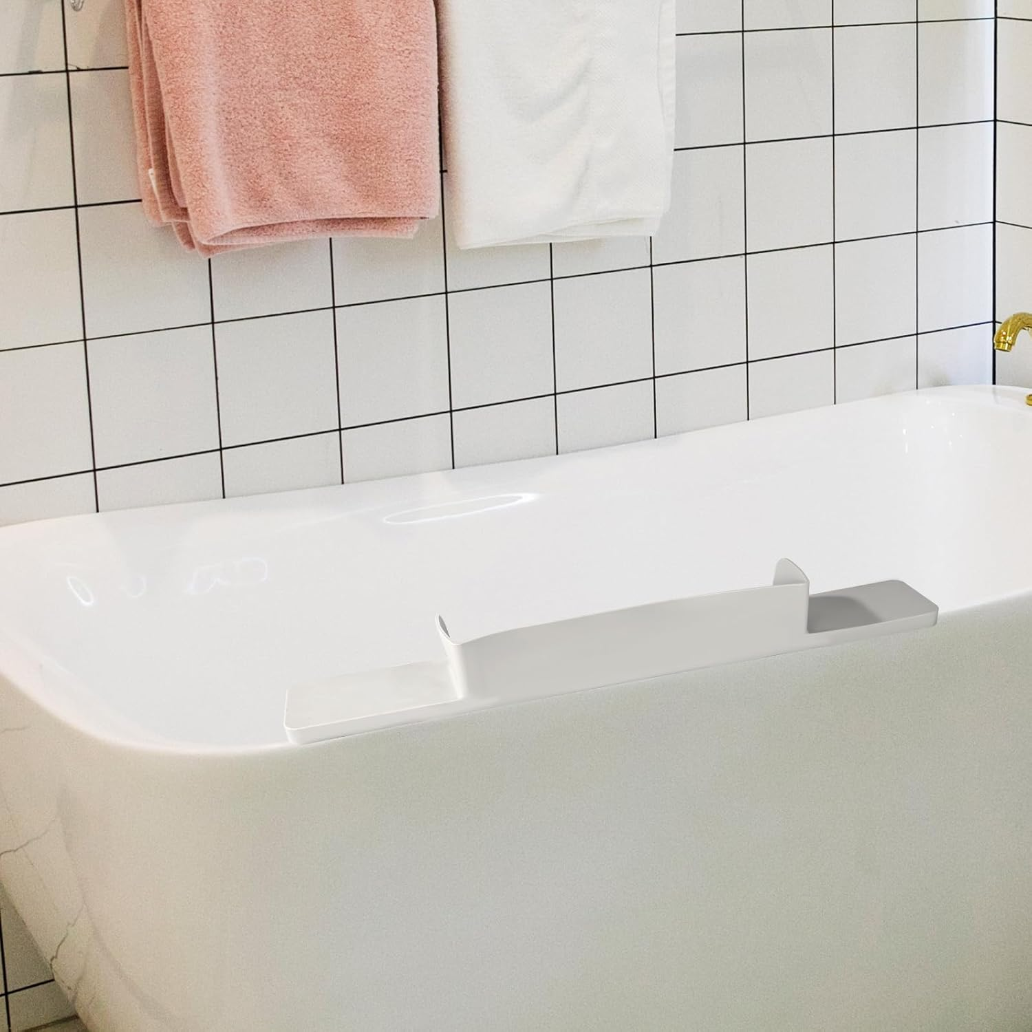 BOXOB Splash Protection Guard for Bathtub, 29.92X3.54X3.35In Silicone Bath Splash Protection Guard with Strong Suction Cup No-Leak Toy Tray Caddy Holder Storage Bathtub Tray(Light Gray) image number 1