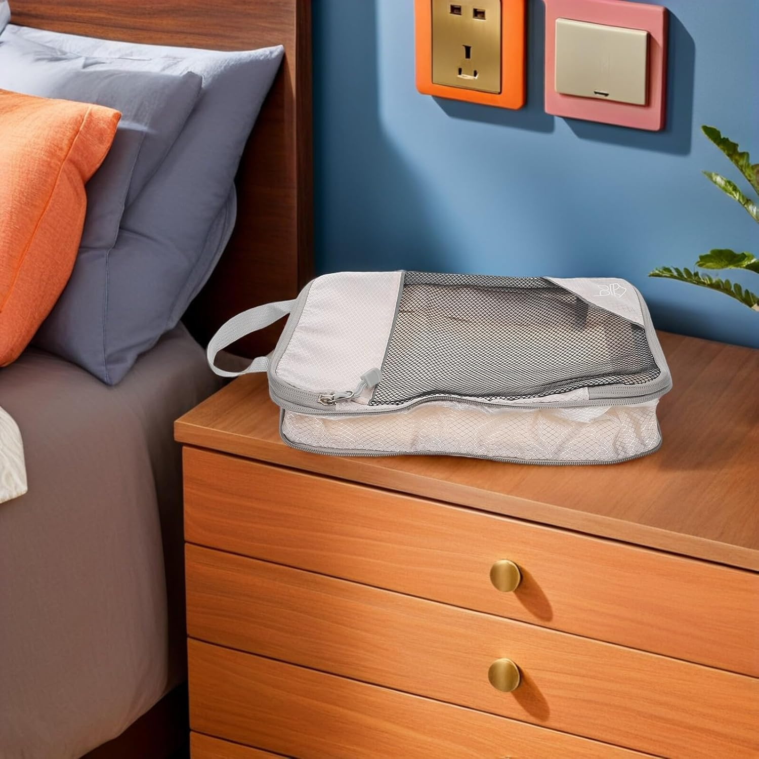 CTIRCHIU 3PCS Travel Packing Organizers Beige Compression Storage Bags for Efficient Suitcase Space Management Self-Compressing Luggage Organizer Cubes for Optimized Packing image number 4