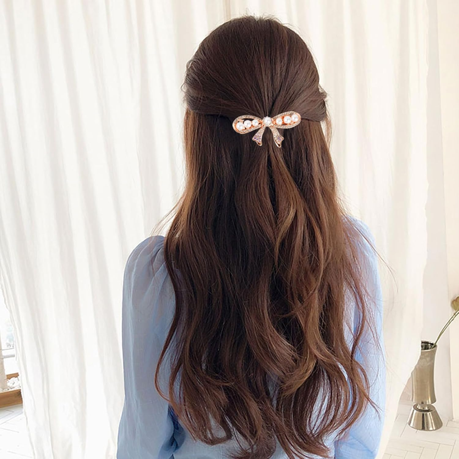 Pack of 4 Pearl Hair Clips for Women and Girls, Elegant Rhinestone Hair Clips with Flower Design, Bridal Hair Accessories for Wedding, Party, Everyday Life, Vintage Hair Accessories image number 2