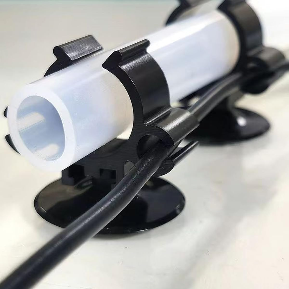 AIMALL 10 PCS Aquarium Suction Cup Pipe Holder, Double Buckle Wire Clip for Fish Tank Oxygen and Water Pipes, Durable Silicone Suction Mount for Turtle Tank and Cable Management image number 2