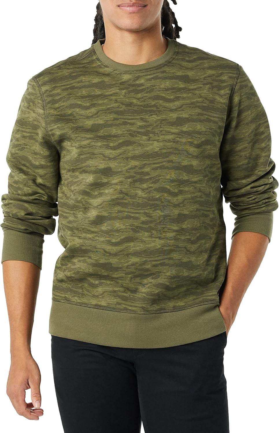Amazon Essentials Men'S Fleece Crewneck Sweatshirt (Available in Big & Tall) image number 4