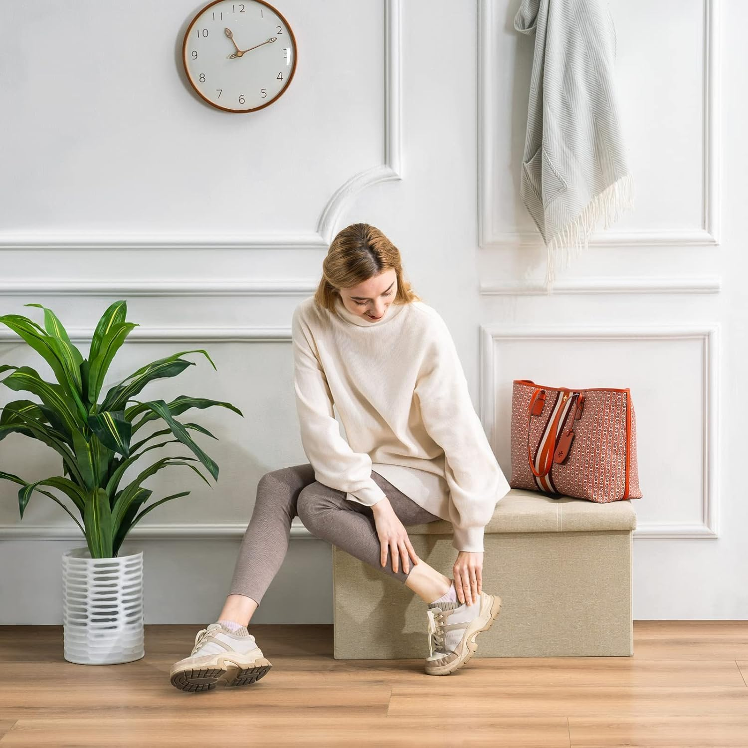 Mofish 15/30 Inch Folding Storage Ottoman Bench,Storage Chest Footrest Step Stool with Padded Seat for Bedroom Hallway Living Room, End of Bed Storage Seat, Linen Fabric image number 2