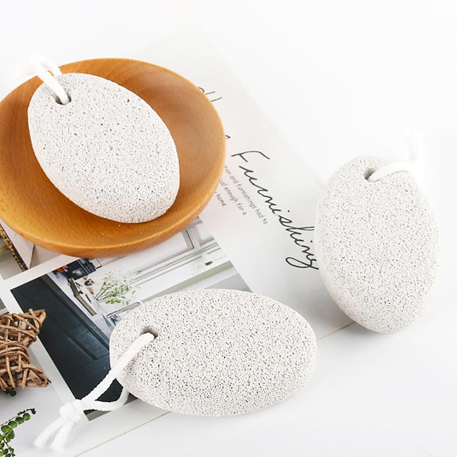 Zolyet Exfoliating Foot Gr G Stone Oval Natural Rubbing Stone Pumice Stone with Rope Household Foot Rubbing Stone White image number 1