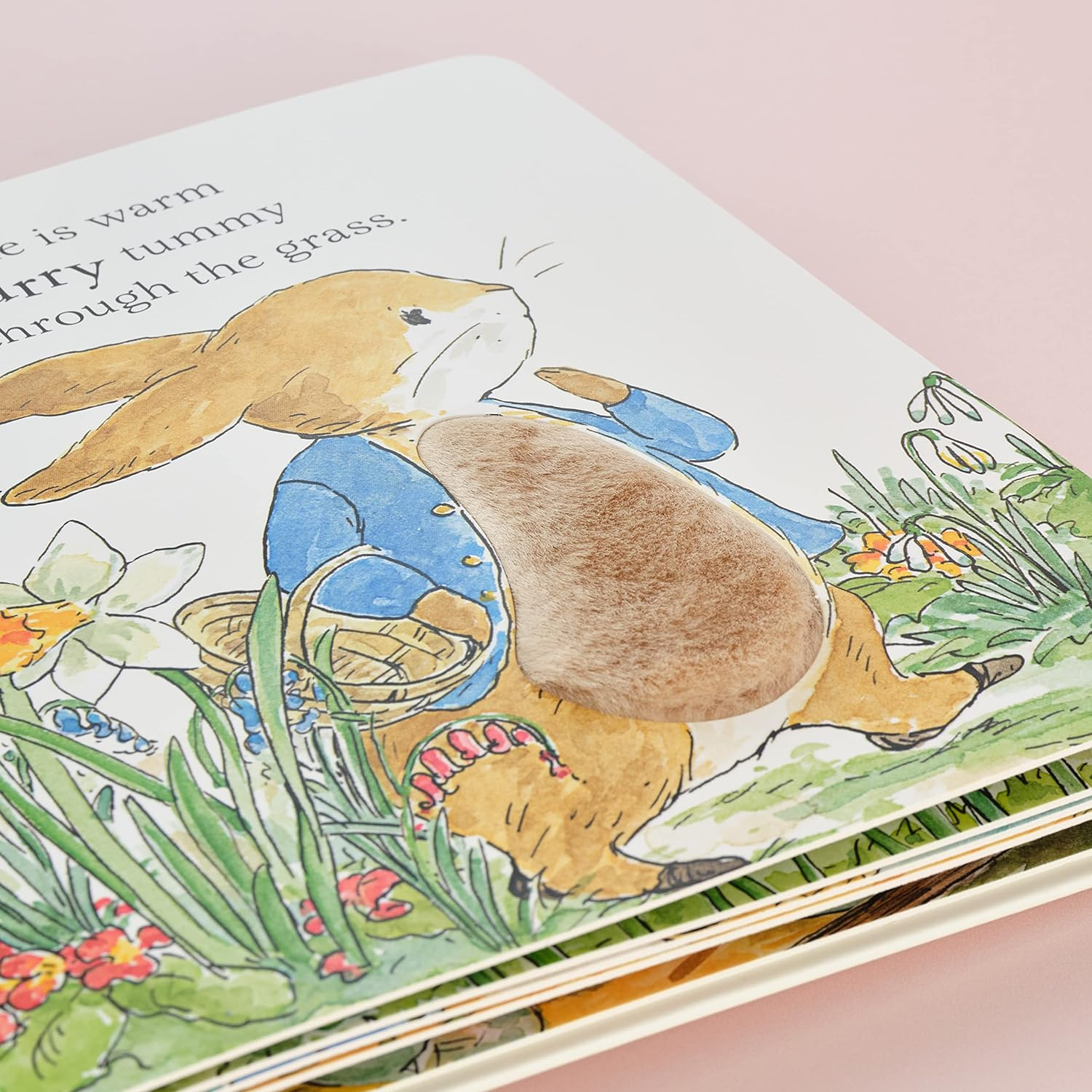 Peter Rabbit a Fluffy Easter Tale: a Touch-And-Feel Book image number 6