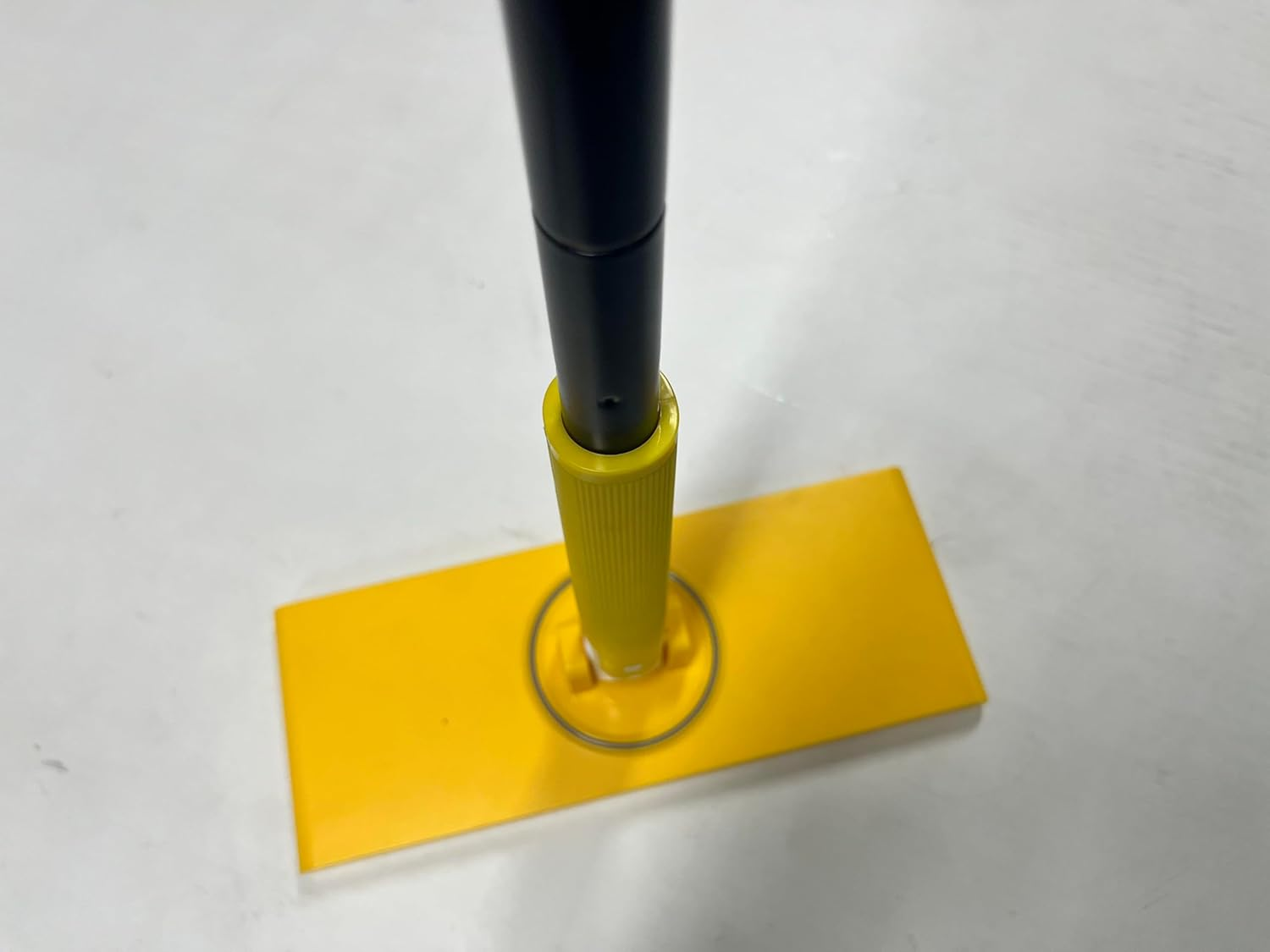 NEWE Floor Mop, 2-In-1 Starter Kit for Swiffer with 10 Dry Floor Cloths and 10 Moist Floor Cloths, Disposable Duster for Cleaning Wood, Hardwood Floors, Wall, Kitchen, Bathroom, College Dorm image number 5