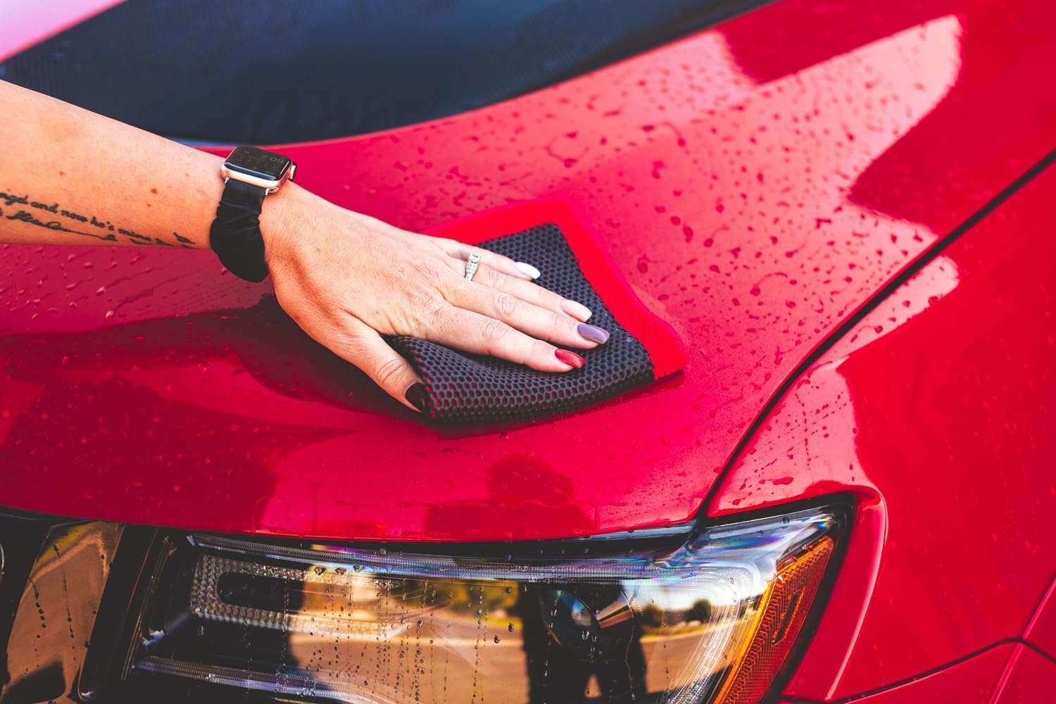 P&S Detail Products - Clay Decontamination Towel - Effective Cleaning & Release of Paint Contaminants; Increase Wax and Sealant Bond; Enhance Gloss and Depth of Color; Fine Grade (12In. X 12In.) image number 3