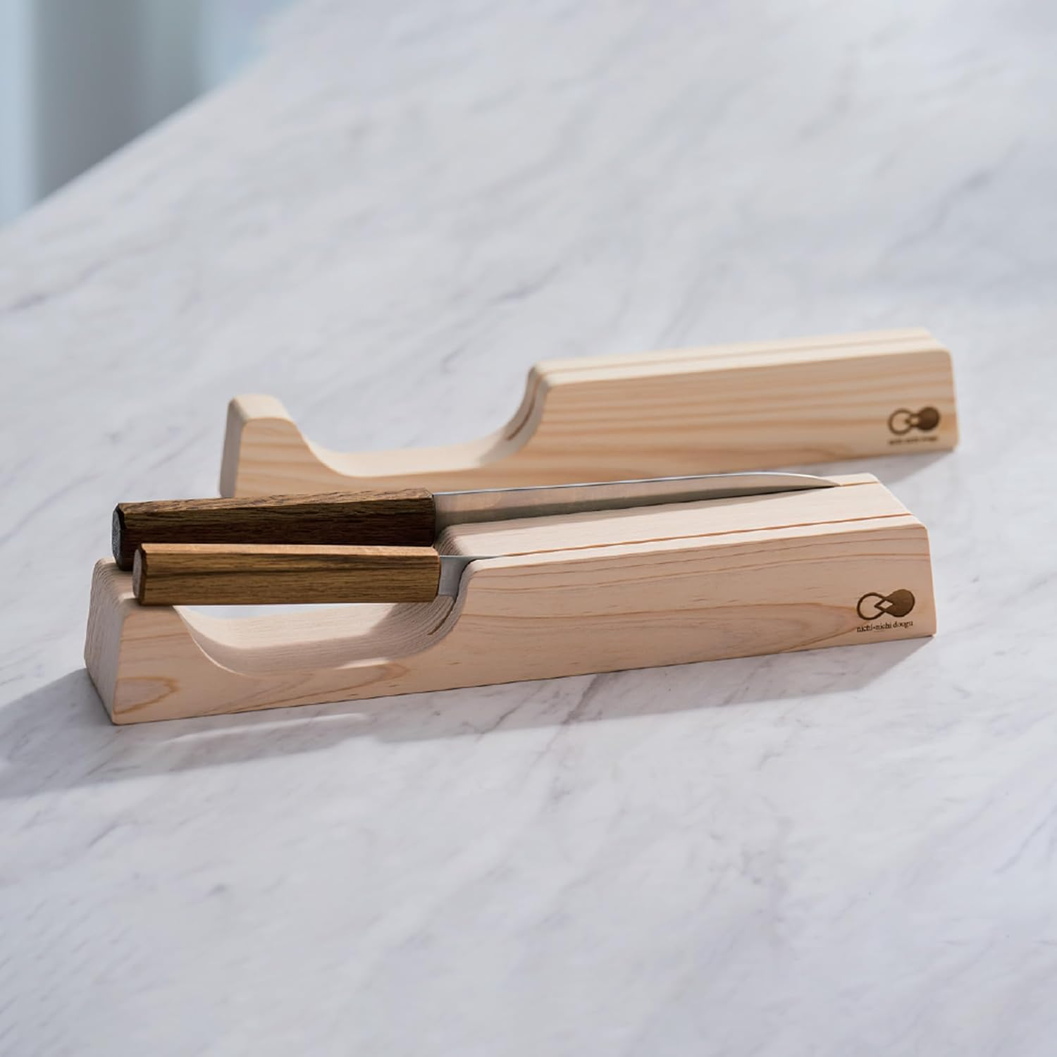 Nichinichi Tools Edge Knife Stand, Single Knife Stand, Horizontal Stand, Wooden, Made in Japan image number 1