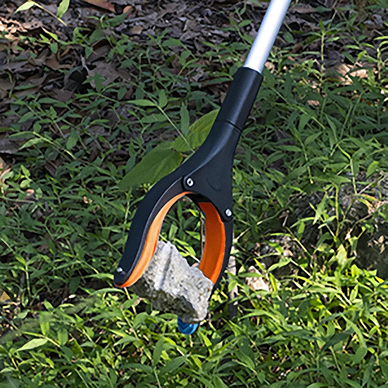 Reacher Grabber Tool, 32"Grabbers for Elderly Lightweight Extra Long Handy Trash Claw Grabber，Mobility Aid Reaching Assist Tool， Garden Nabber, Arm Extension (Orange) image number 6