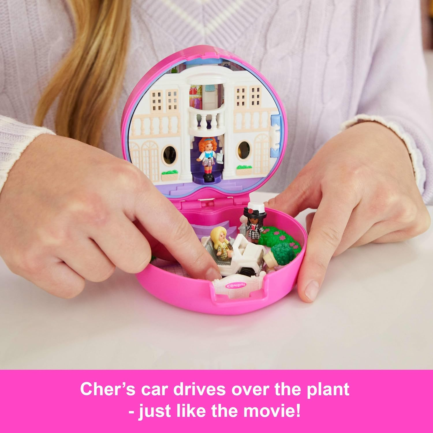 Polly Pocket X Clueless Collector Compact, Micro Dolls and Playset, 5 Themed Accessories Including Toy Car, Cher, Dionne, & Tai image number 5