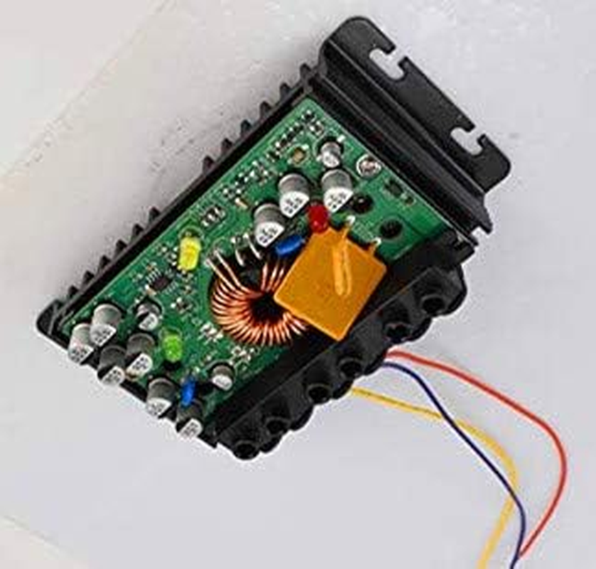 Solar Pump Controller; LCB 14Amp .DC Pump Controller;Linear Current Boosters Used in Solar Direct Pumping Applications;Compatible Models: 12V or 24 VDC Pumps; Input Voltage: 16-50 DC Volts PV Array