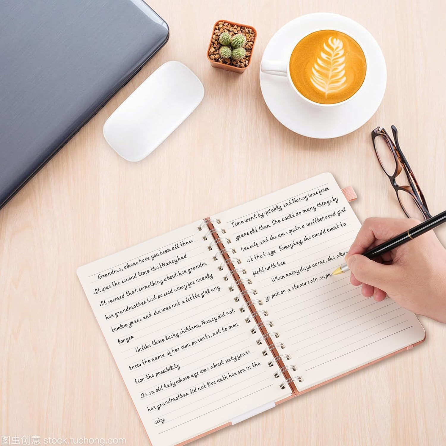 Lined Spiral Notebook Journal for Women Men 200 Pages A5 College Ruled Hardcover Leather with Pen Holder Notebook Journals for Note Taking Work (Green) - Black image number 4