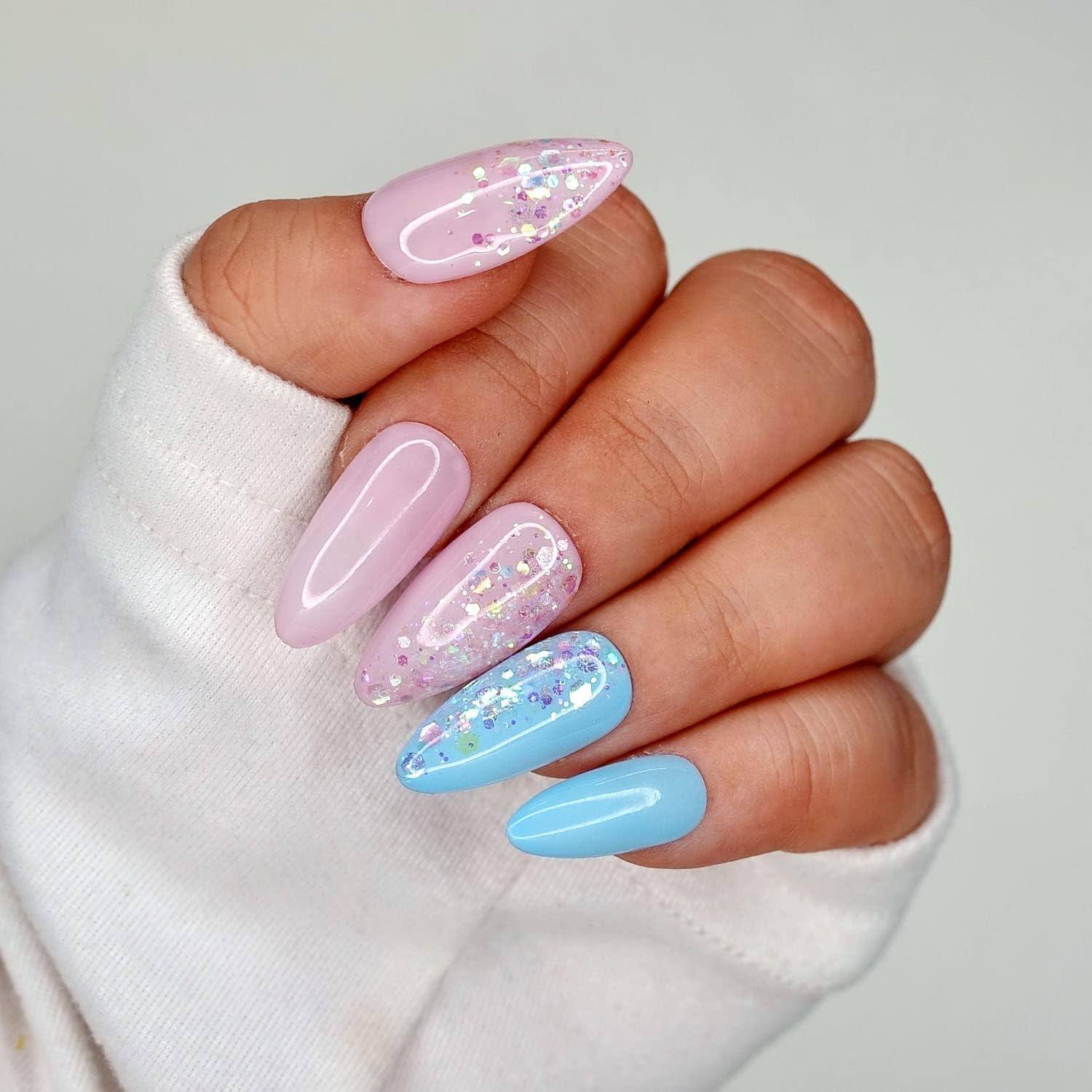 10 Pcs Handmade Press on Nails (Medium, Spring'S Message - Jelly Pink and Light Blue with Mixed Holo Glitters/Almond) A045M image number 4