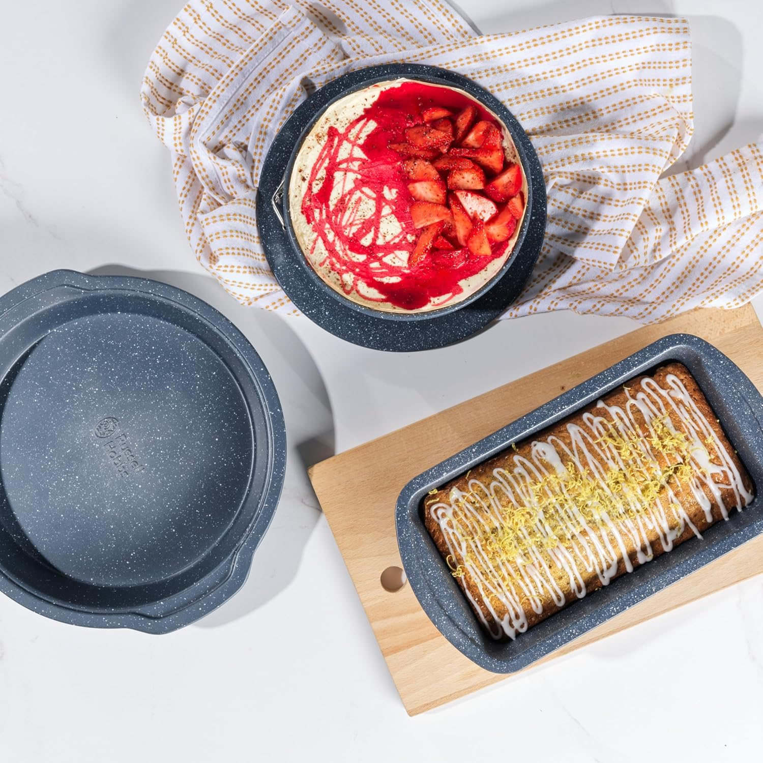 Russell Hobbs RH03419EU7 Nightfall Stone round Springform Pan - 18Cm / 7 Inch Non-Stick Cake Tin with Loose Base & Serving Plate, Carbon Steel, Leakproof Baking Pan, for Cake, Cheesecake, PFOA Free image number 1