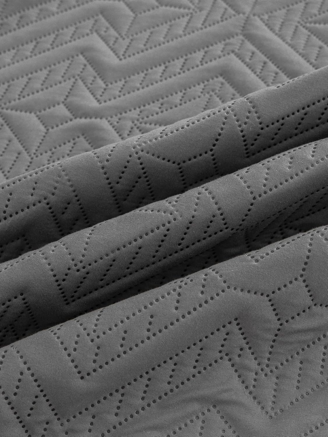 Techshining 3 Piece Bedspread Coverlet Set - Lightweight Microfiber & Cotton Fill, Reversible Grey Quilt with Pillow Shams for Twin, Full, Queen, King (King) image number 6