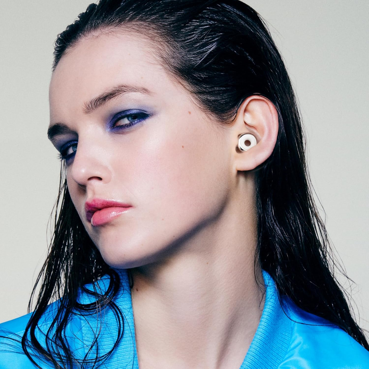 Loop Experience plus Earplugs - High Fidelity Hearing Protection for Musicians, Djs, Drummers, Festivals, Concerts and Nightlife &ndash; 18Db Noise Reduction Ear Plugs &ndash; Extra Accessories Incl - Silver