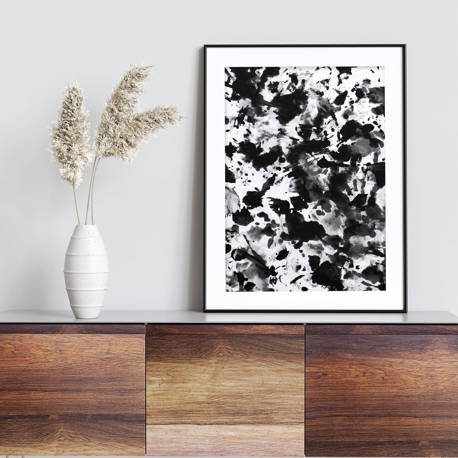 Love Is Art Canvas and Paint Kit - Abstract Art through Intimacy image number 3