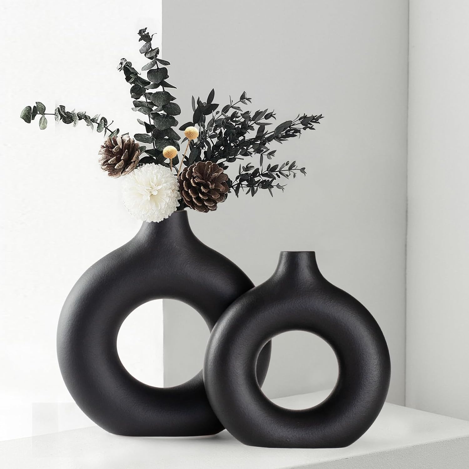 CEMABT Vases for Pampas Grass, 2Pc Creative Vase Modern Home Decor,Handmade Vase Black Ceramic Dried Flowers Crafts Ornaments for Office Home Deco Decoration