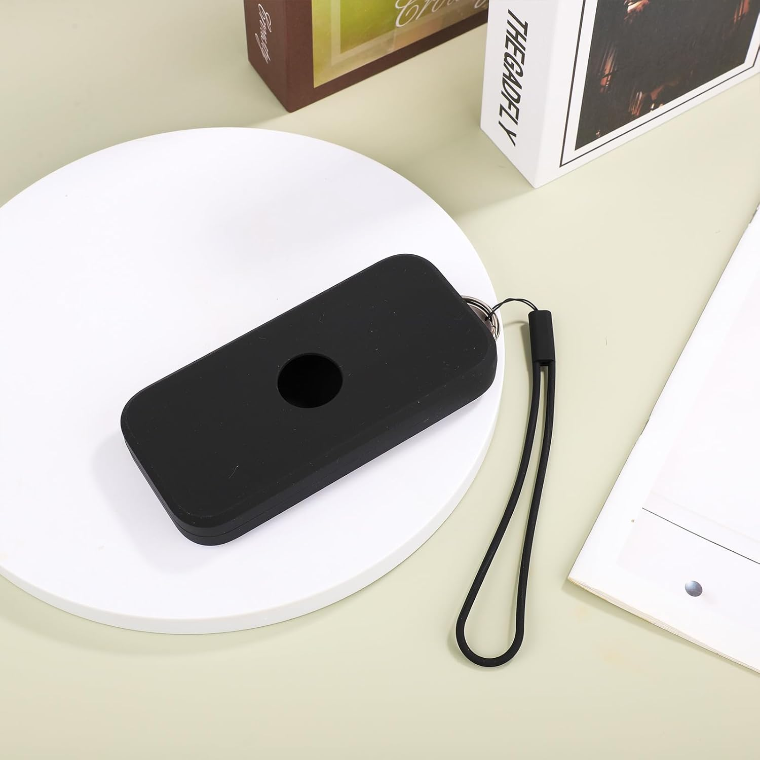 NQEUEPN Battery Case for Apple Vision Pro, Soft Battery Bag with Ring and Strap Protective Battery Holder Silicone Battery Carrying Case Portable Accessories for Vision Pro Battery(Black) image number 2