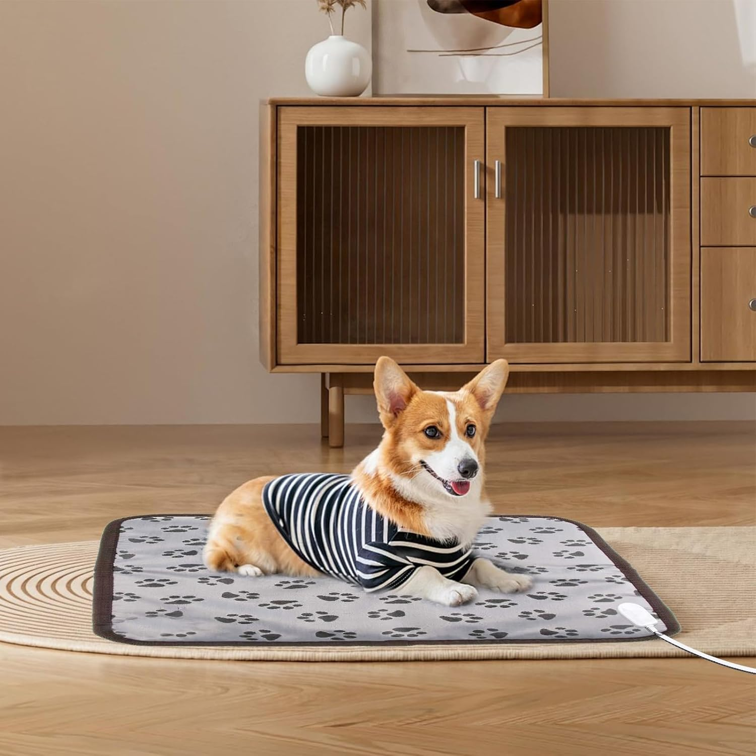 B-Qtech Pet Heating Pad, Electric Heated Pad for Dog Cat, Warm Mat Waterproof Dogs Cats Beds with Constant Temperature, Comfortable Heater Heater Blanket Puppy and Kitten (17X17 In) image number 5